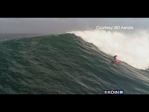 Fantastic surfing off the Oregon coast