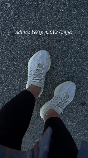 Adidas Yeezy 350V2 Cmpct Review: Comfort and Fit