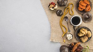 Waktu Terbaik Sahur Malam atau Dini Hari? Ini Penjelasan Berdasar Al-Qur'an dan Hadis