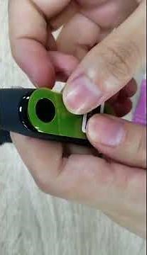 Mi Band 3 Screen Protector Application Tutorial - Dasher.com.my