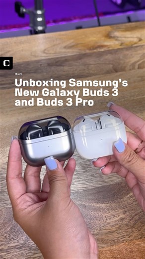 We promise you these aren’t the 3rd Gen AirPods. #unboxing #samsung #apple #galaxybuds #earbuds #tech | CNET
