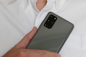 OnePlus 8 Pro vs. Samsung Galaxy S20 Plus: Which should you buy?