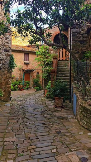 Montefioralle, Tuscany Italy 🇮🇹 #italy #italia #tuscany #travel #traveltiktok