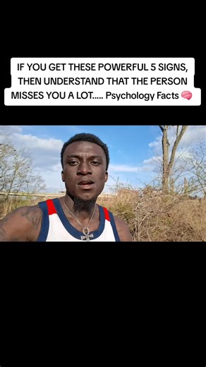 5 Signs That Show Someone Misses You