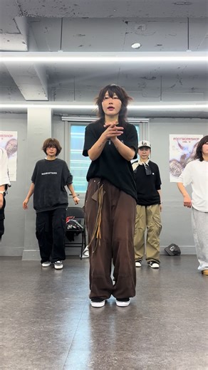 Shuffle Dance Class in Seoul: Footwork and Fun