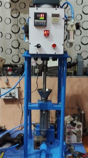 Semi-Automatic Plastic Moulding Machine | Full Demo