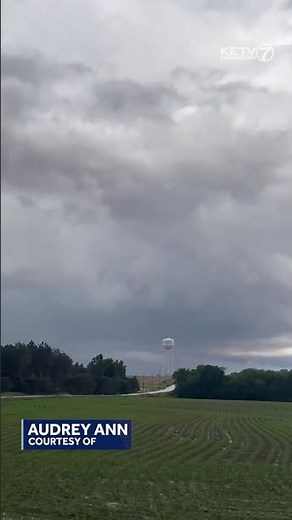 Tornado sirens blare just west of Plattsmouth