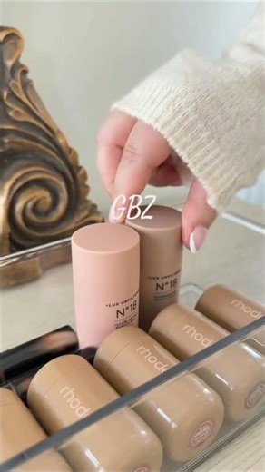 Organize my vanity #makeup #viral #trending #shorts #organizer #foryou #organization