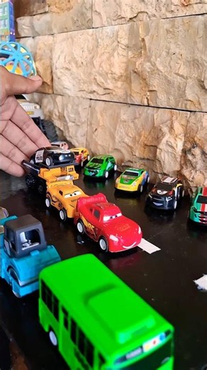 Lightning McQueen saves the police officer. #mcqueen #disney #cars #police #car #toys #shorts