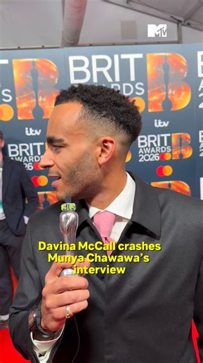 Munya Chawawa and Davina McCall’s friendship is truly everything ✨🥹 #MTVMusic #BRITs #DavinaMcCall #MunyaChawawa | MTV UK
