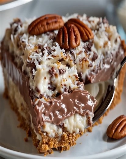 No-Bake German Chocolate Pie you’ll need to make this luscious pie: 1 prepared graham cracker crust (9-inch) 1 cup sweetened shredded coconut 1 cup chopped pecans FuII Recıpe in Fırsτ Coʍmеոτ 👇 Enjoy ❤️👇 | Optimal Recipes