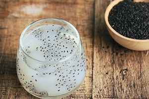 Refreshing Natural Drinks to Power You Through The Day