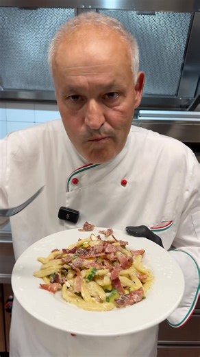 219K views · 5.4K reactions | ʀᴇꜱᴛɪᴀᴍᴏ ᴀ ꜱᴜᴀ ᴄᴏᴍᴘʟᴇᴛᴀ ᴅɪꜱᴘᴏꜱɪᴢɪᴏɴᴇ...