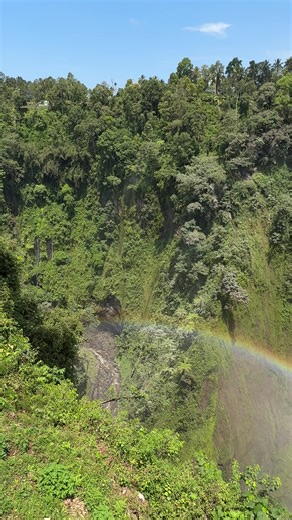 Tumpak Sewu: Keindahan Air Terjun Lumajang