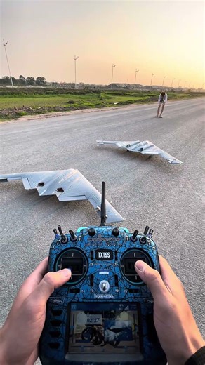 Biên đội máy bay B2 Spirit cất cánh #rcplane #diy