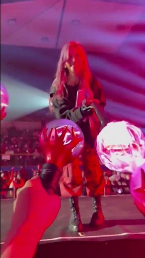 Another reason why Dreamcatcher has the best lightstick in K-Pop
