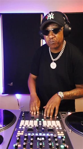 The Lendary Mandoza & Teddy Pendegrass Mix 🥰 #theno1partydj #vinyl #fypシ❤️💞❤️ #fyp #fypシ | DJ Jawz