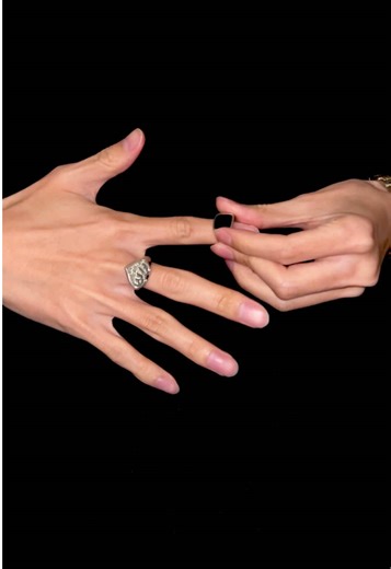 今回は、最後まで見ても顔出しはありません。フリかもしれません。 ps.TWSの歌でおすすめ教えて~ #TWS @TWS