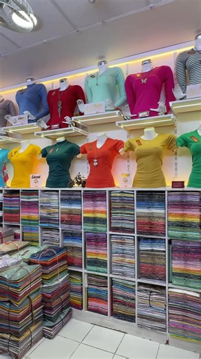 Conoce más sobre nuestros diferentes tipos de cuello ♥️ Todo siempre en 100% algodón ✨ 📍Galería Guizado 9no piso, tiendas 988 y 990 😍 Atención de lunes a domingo 🥰 De lunes a sábado de 10 a. m. a 8p. m. y domingo de 11 a. m. a 6 p. m. ♥️Escríbenos a cualquiera de nuestras tres líneas para hacer tu pedido por delivery: 📞 953-450605 📞 986-329757 📞 965-438967 #liesel #basicos #polos #polosdealgodon #algodon | Liesel oficial