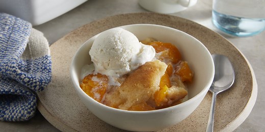 Quick and Easy Peach Cobbler