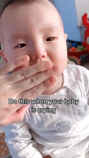 How to Calm a Crying Baby in 10 Seconds