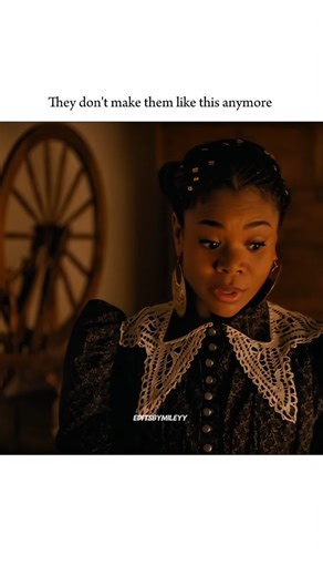 miley on Instagram: "😂😂 🎬 Scary Movie 4 Scary Movie 4 (2006) is a slapstick horror-comedy filled with parody and vulgar jokes, characteristic of the Scary Movie franchise, focusing on cheap laughs and chaotic situations. Scary Movie 4 follows Cindy Campbell as she deals with a haunted house (parodying The Grudge) and simultaneously faces an alien invasion (parodying War of the Worlds), all while encountering characters and scenarios from other films like Saw and Signs, leading to absurd, crud