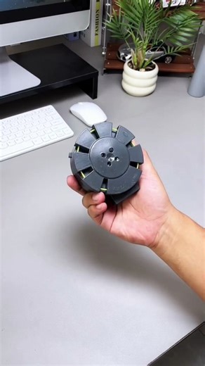 Tiger Cat Suspended Small Airplane Clock Office Desktop Decoration