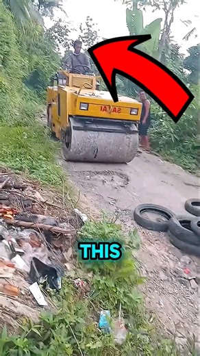 Genius Skilled Loader Operator Beats the Odds #shorts