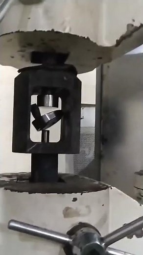 Rajkot Lab | Bolt Wedge Load Test