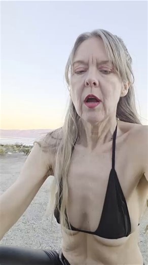 I’m everyone’s favorite side piece