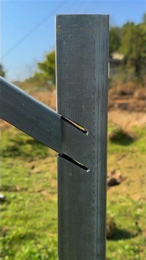 DIY Metal Fence: Detailed Explanation of Post Slot Connection