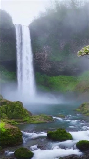 Soothing Flute Melody #relaxingmusic #flutemusic #waterfalls ‪@calmspace7M‬