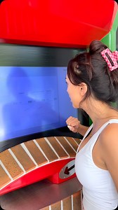 Pizza Vending Machine 🍕 | Kat Clark