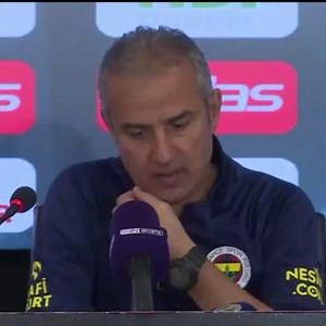 İsmail Kartal: "Bu kadar basit kırmızı kart... Ne olduğunu, hakemle oyuncularımız arasında nasıl diyaloglar geçtiğini tam net bilmiyoruz. Bunları oyuncularımızla konuşup, ona göre bir değerlendirme yapacağız." | SPORX