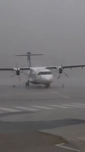 🔴 La tempête qui a traversé la Corse hier en fin d'après-midi a provoqué le déplacement d'un ATR d’Air Corsica sur la piste de l'aéroport Sainte-Catherine de Calvi. | Air Plus News
