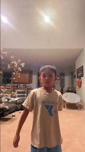 Floss dance tutorial