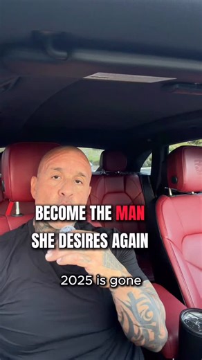 You sat out 2025. Watching the game. Acting like your name would get called. It doesn’t work like that. There’s no draft. You pick yourself. If you want to walk into a room and own it… If you want people to feel your presence again… If you want to lose that belly and get your edge back… Here’s the truth for men 40 : • 🧠 Mindset first identity before results • 🍗 Track macros progress requires awareness • 🏋️ Lift weights muscle is your metabolism • 🚶‍♂️ Daily steps movement is medicine • 🕛 Co