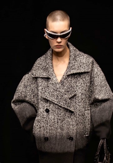 Balenciaga: Suspended Between Shadow and Light