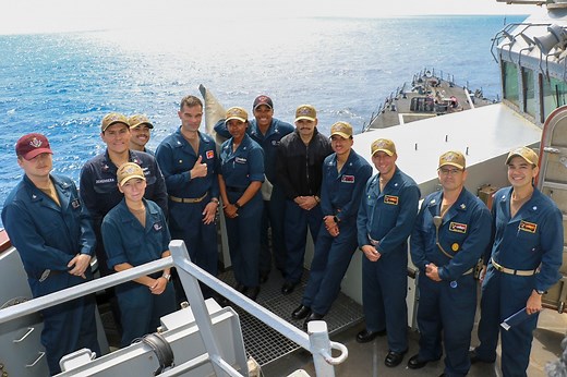 Commander, Destroyer Squadron 9 Visits USS Decatur (DDG 73)