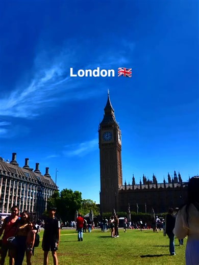 Unlocking Main Character Energy in London Travel
