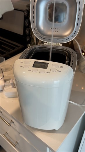 Watch Honest Review and Demonstration on Amazon Basics Breadmaker on Amazon Live