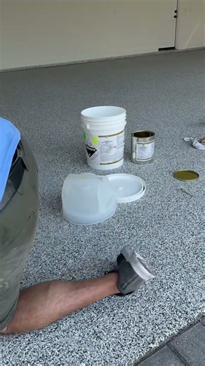 Epoxy Garage Floor with UV-Stable Polyaspartic Topcoat | No Yellowing Over Time #epoxyfloorcoating