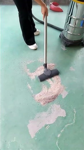 Accidental Sand Spill? Watch This Vacuum Handle It Like a Pro! 💥🧹