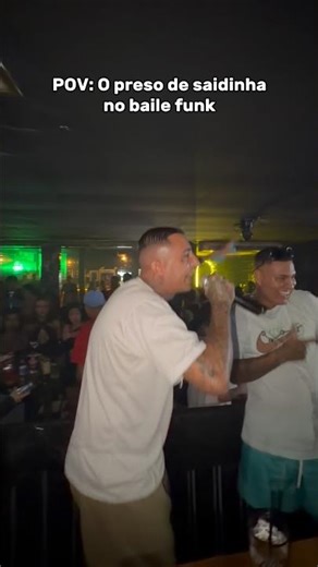 Saidinha tá mil grau🤣🤣 fiz até uma rima no palco #shorts