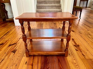 Cushman Colonial Creations Three Shelf News Table No. 0108. From the Catamount Tavern Collection. - Etsy