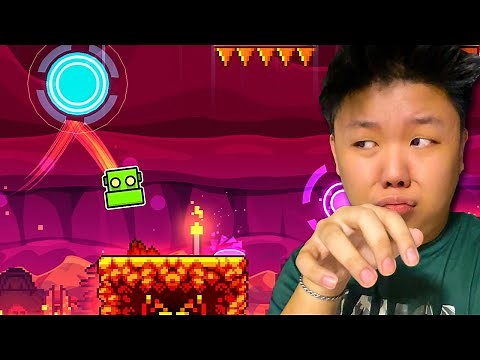 I TRIED GEOMETRY DASH GAME!!