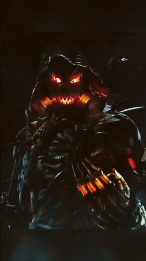 Scarecrow is a twisted genius who uses fear toxin to terrorize Gotham and break minds.