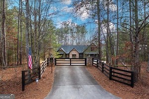 635 Colbert Rd, Dallas, GA 30132 - MLS 20163960 - Coldwell Banker