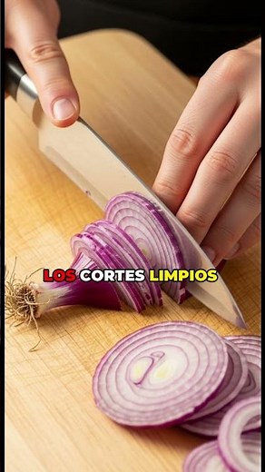 Do You Always Cry When Cutting Onions? 😭🧅 😱 This Trick Works in Seconds!