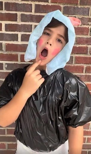 Baby trash bag sings Sinky Uh Oh | stinky diaper | #viral #likes #fyp